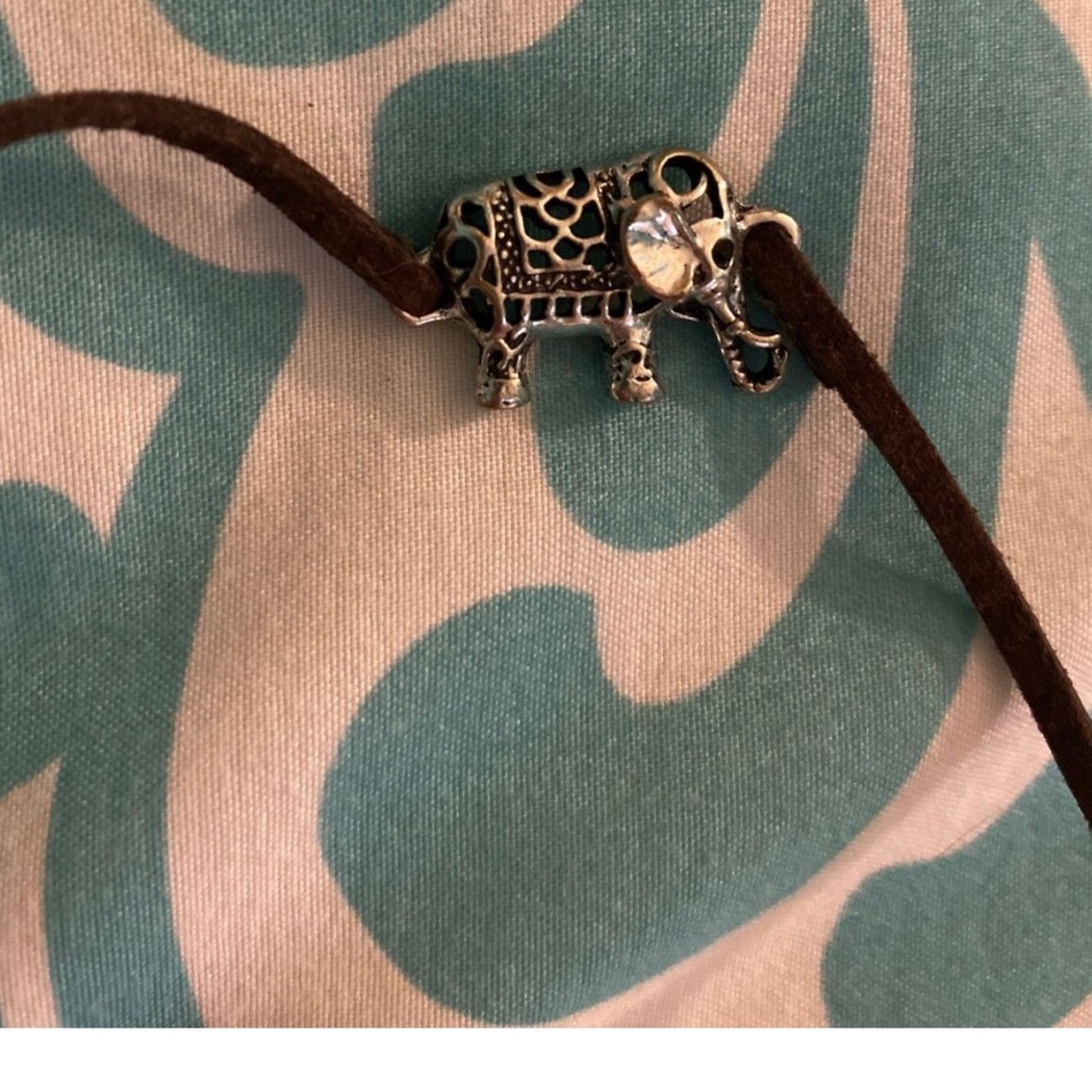 Choker - Picture 2 of 2